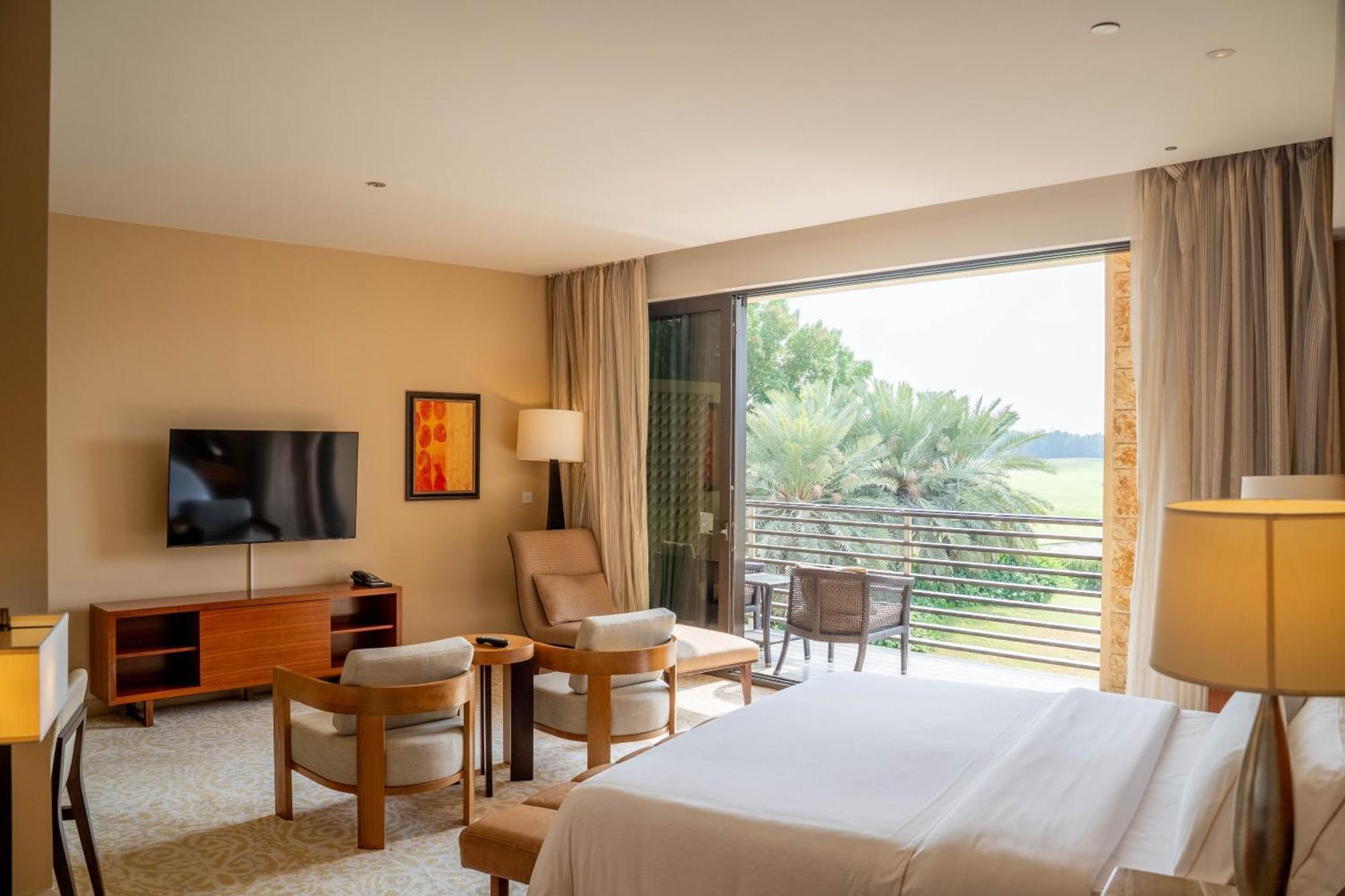 Station touristique Vogo Golf & Formerly The Westin Golf & 5*